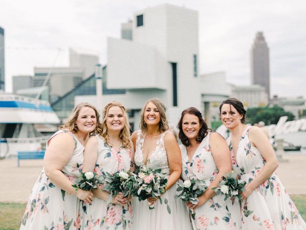 bride and groom photos at Voinovich Park in Cleveland Ohio