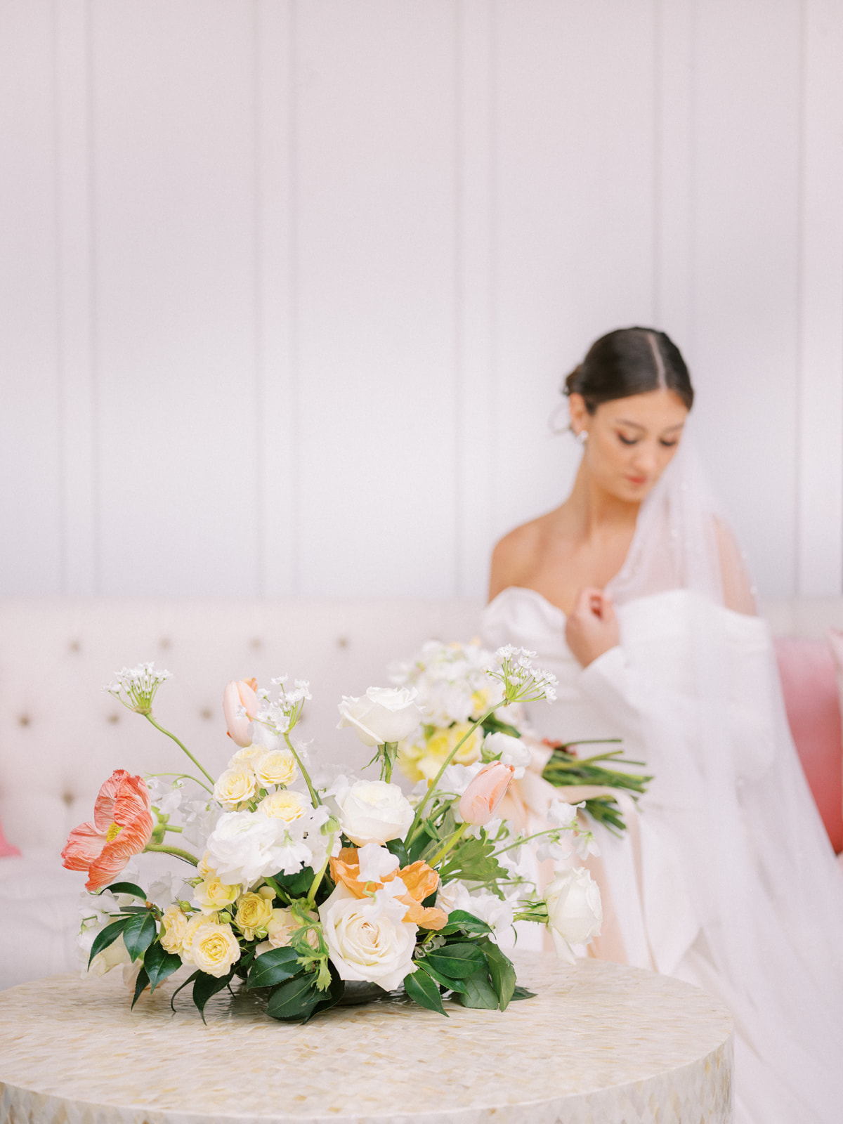 Soft romantic florals for a timeless wedding in Orlando, Florida photographed by Juliana Kae