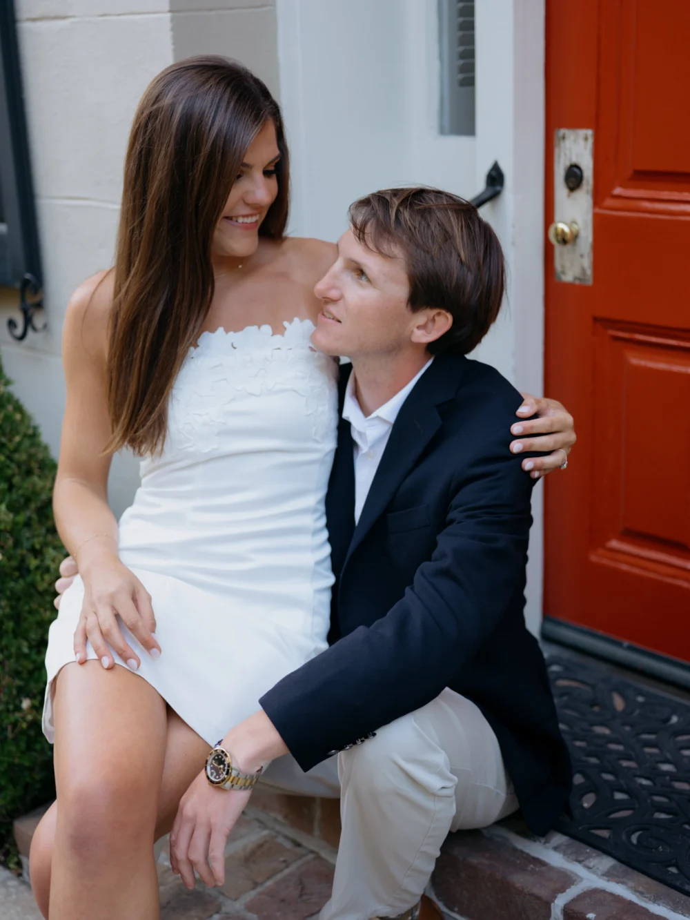 Engagement portraits near historic homes in downtown Charleston