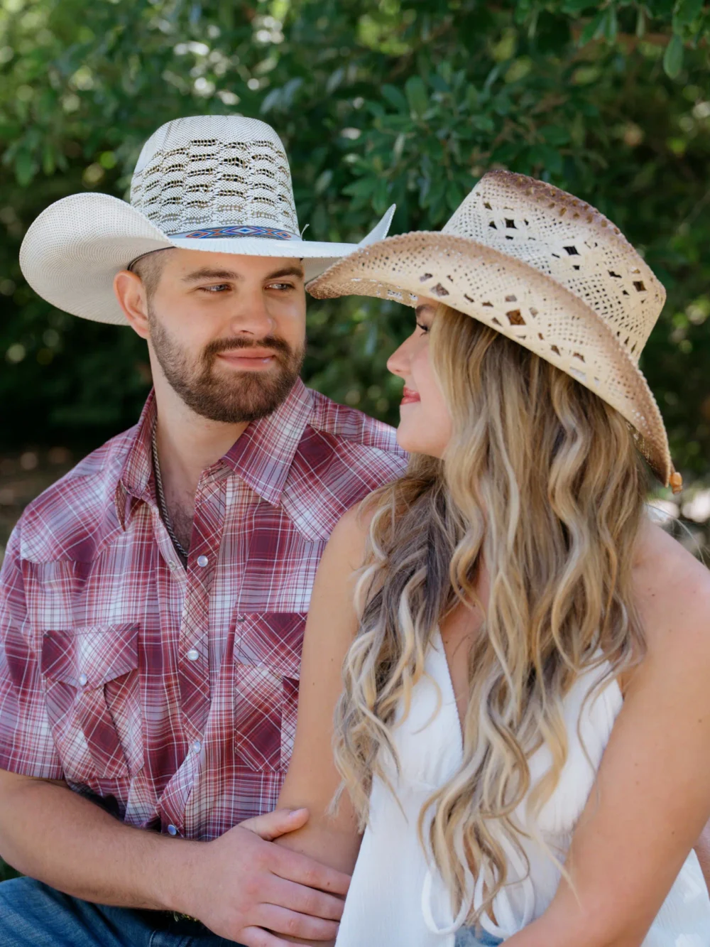 Emily and Parker at Hampton Park engagement session in Charleston